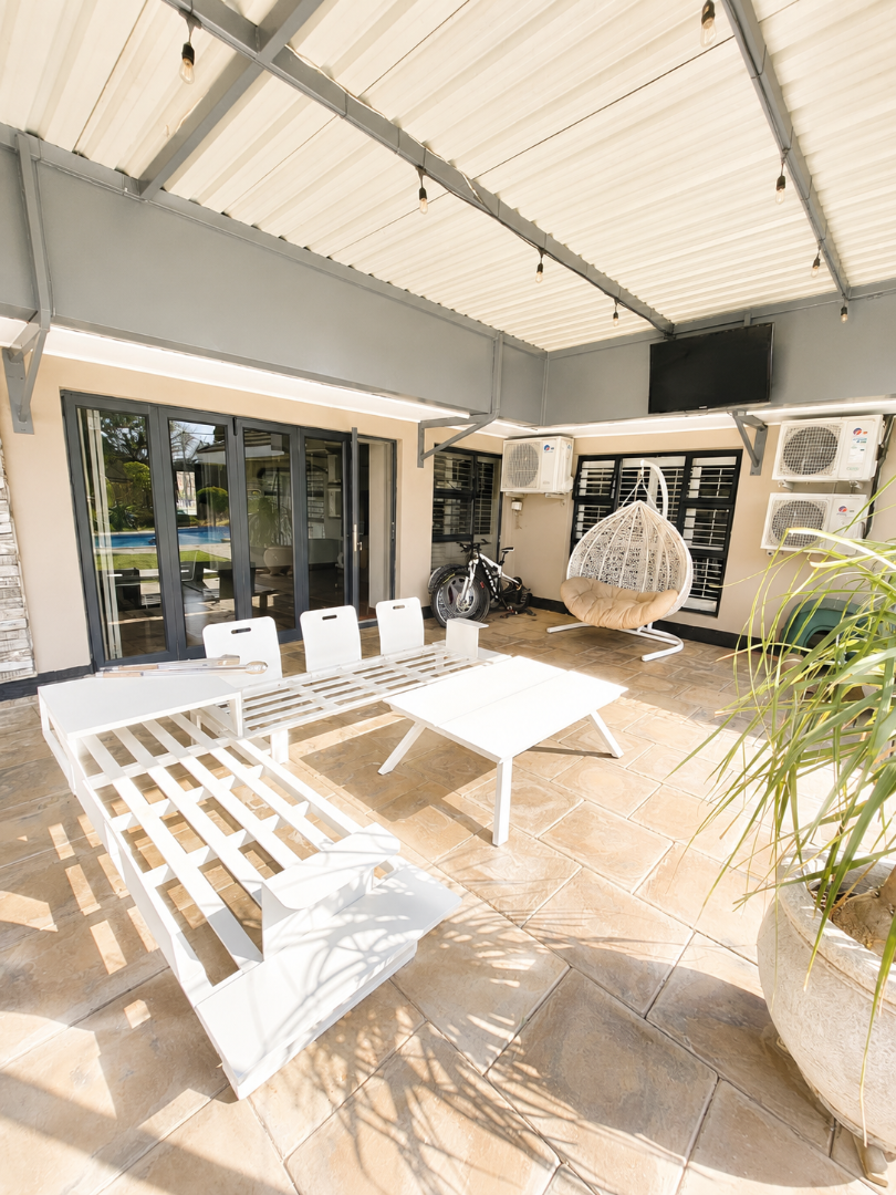 5 Bedroom Property for Sale in Flamwood North West